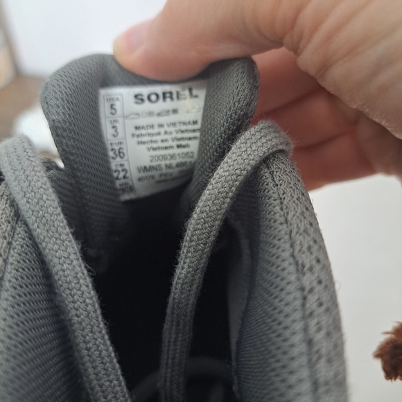 Sorel out n about III mid sneaker waterproof quarry sea salt 5 NWT - Picture 10 of 10